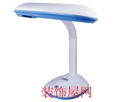 哪种儿童台灯好 儿童台灯选购注意
